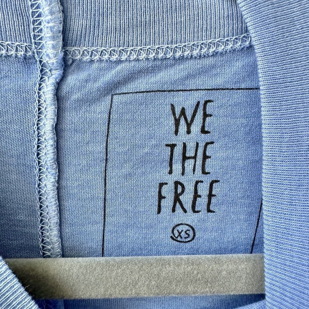 NEW Free People Mock Neck T shirt Size XS Blue Women's - Picture 9 of 9